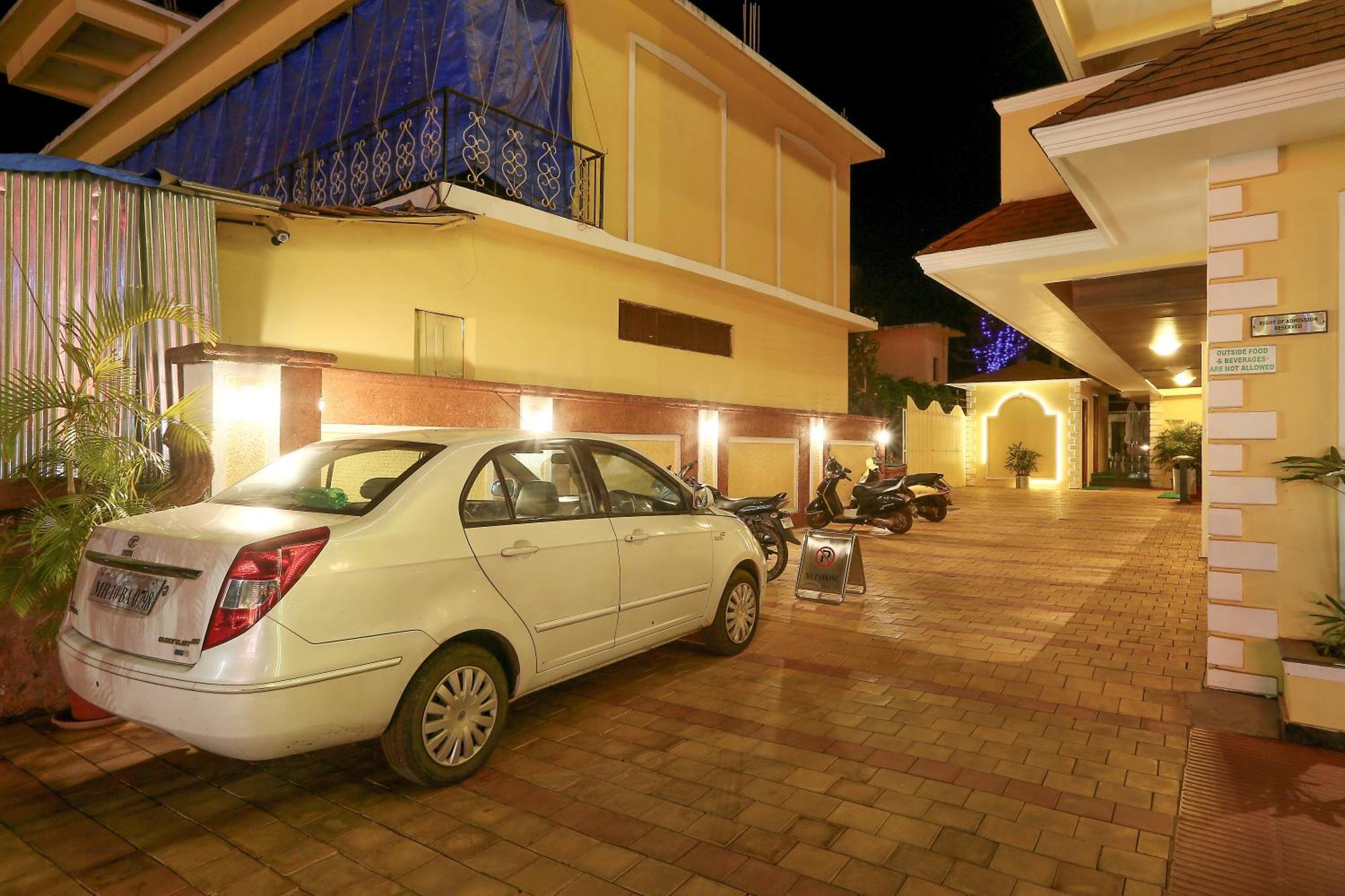 Resort De Coracao - Calangute , Goa Экстерьер фото